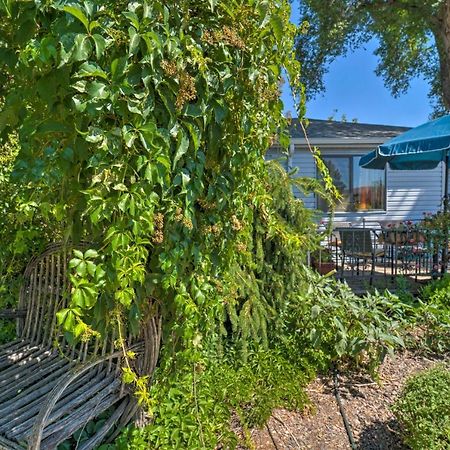 1940 Vintage Bungalow - Walk To Olde Town! Arvada Luaran gambar